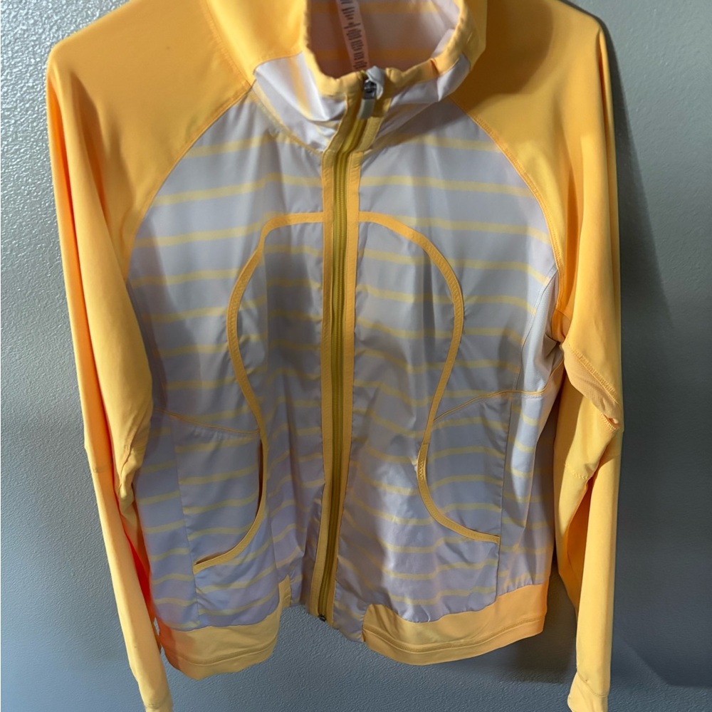 lululemon SeaWheeze limited edition Define jacket